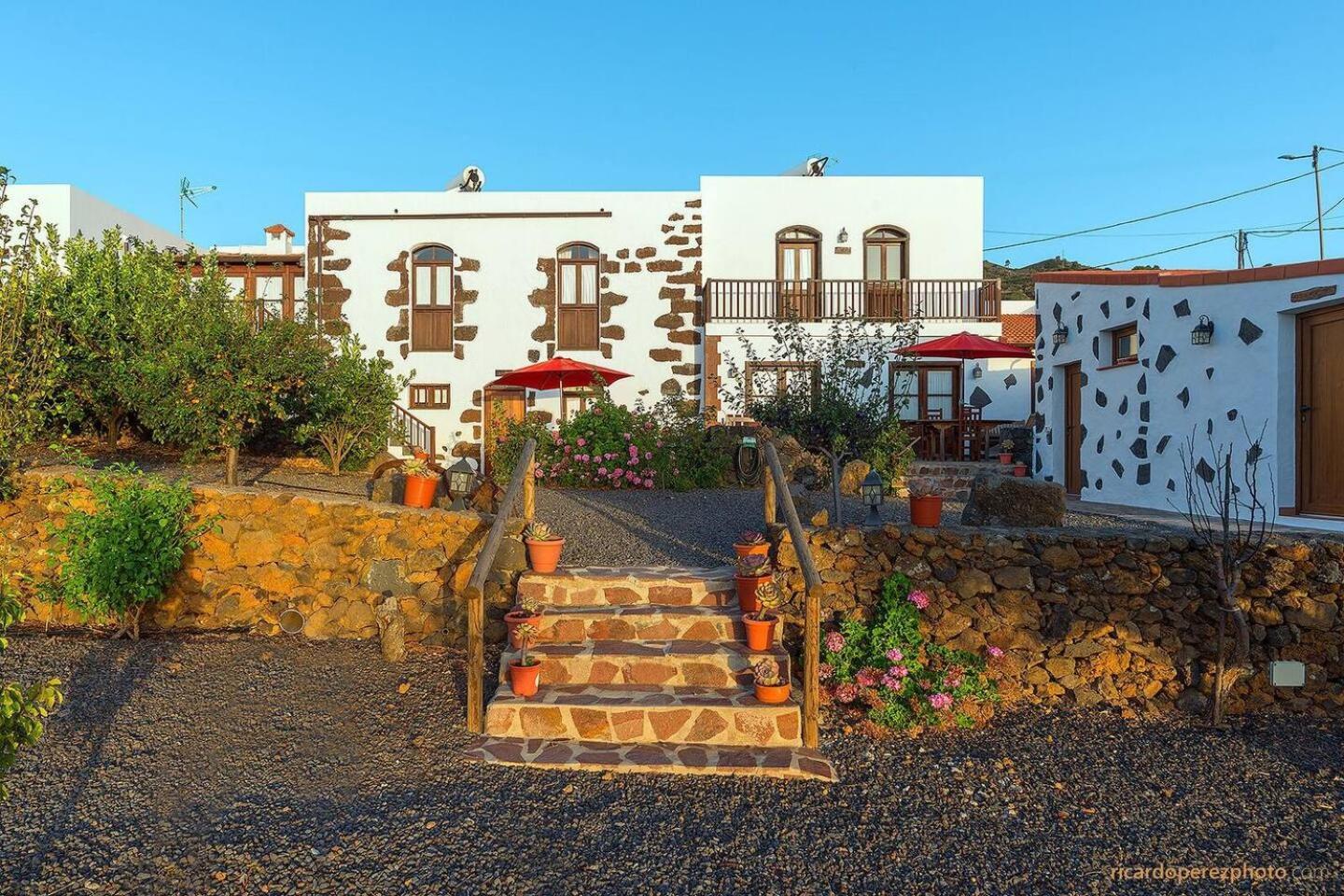 Las Casas Del Abuelito Julian & La Abuela Leonor Isora 외부 사진