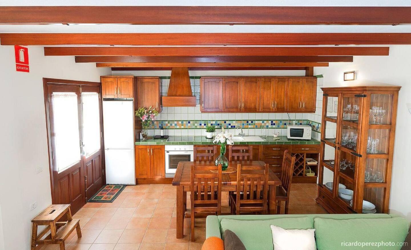 Las Casas Del Abuelito Julian & La Abuela Leonor Isora 외부 사진